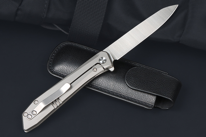 JJ028C D2 blade Titanium handle fast opening folding knife UD407672